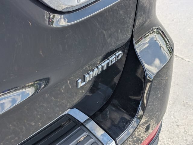 Used 2018 Jeep Grand Cherokee Limited RWD image 16