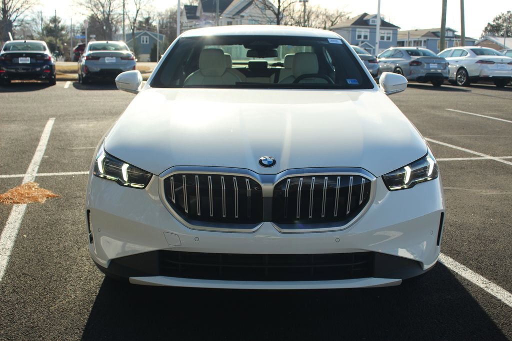 New 2026 BMW 530i xDrive w/ Premium Package AWD/4WD image 3