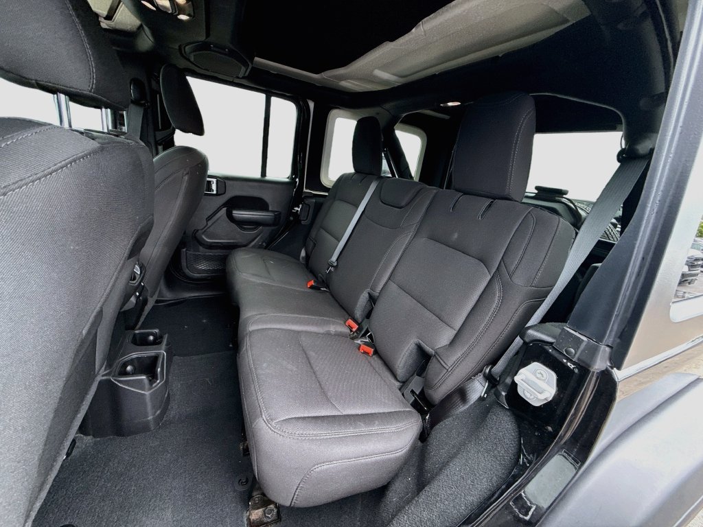 Used 2022 Jeep Wrangler Unlimited Sport AWD/4WD image 27