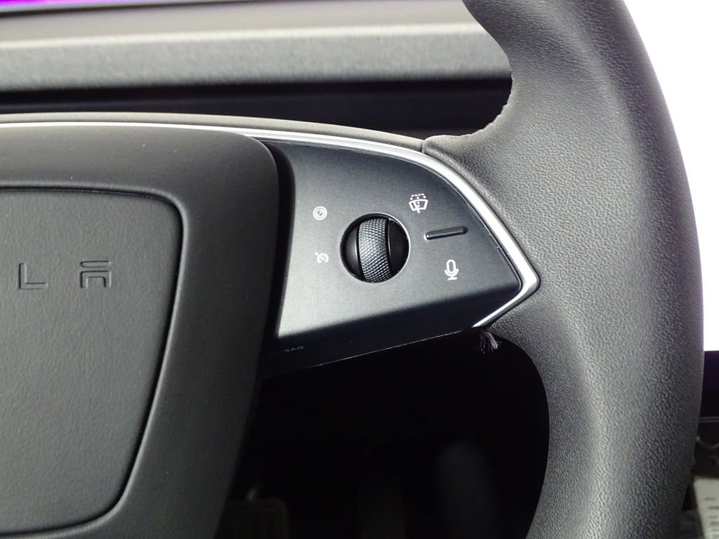 Used 2025 Tesla Model 3 Long Range image 22