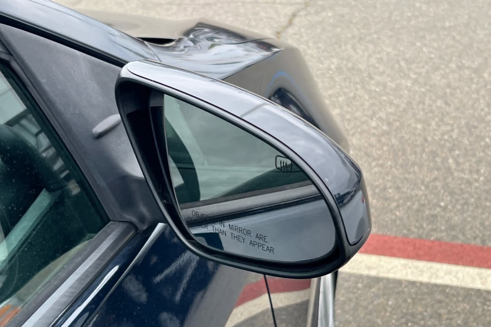 Used 2018 Toyota Corolla LE FWD image 16
