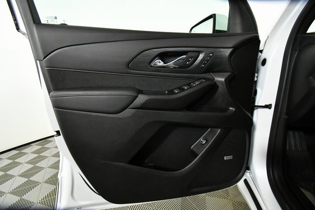 Used 2023 Chevrolet Traverse High Country w/ LPO, Floor Liner Package image 21