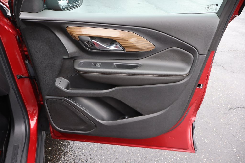 Used 2020 GMC Terrain SLE w/ Driver Convenience Package image 24