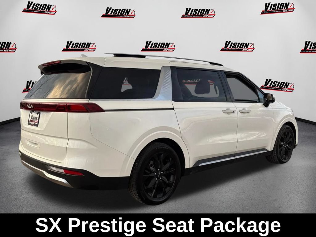 Used 2023 Kia Carnival SX Prestige FWD image 5