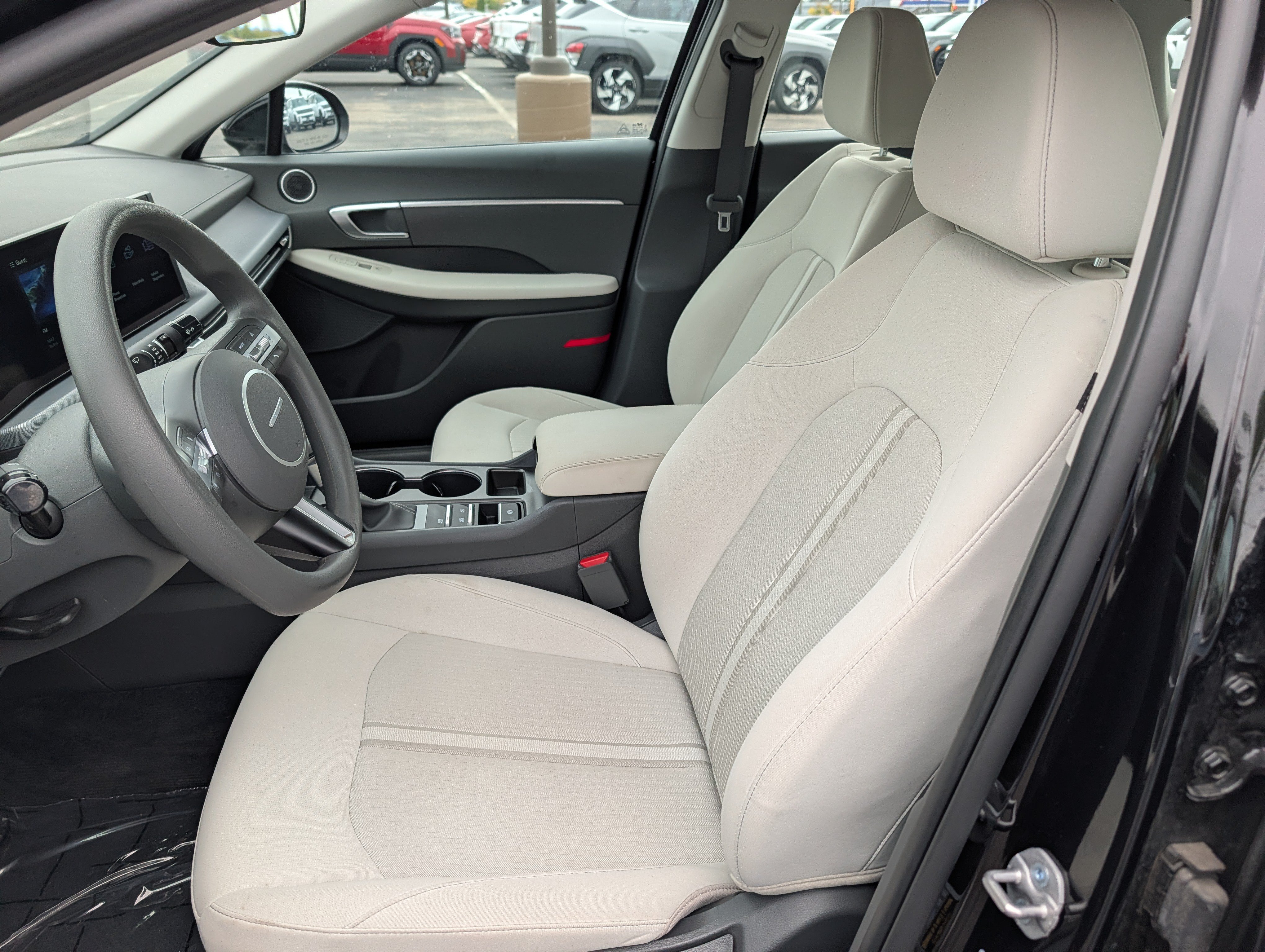 Used 2025 Hyundai Sonata SE FWD image 10