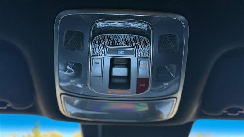 Used 2024 Genesis G90 3.5T image 42