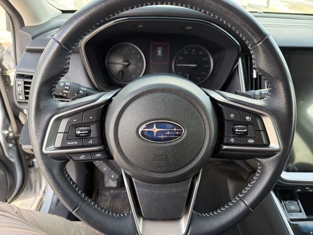 Used 2022 Subaru Outback Premium image 16