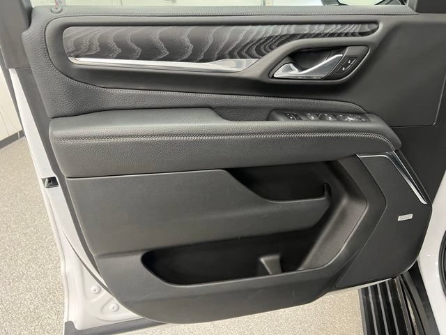 Used 2023 GMC Yukon Denali AWD/4WD image 22