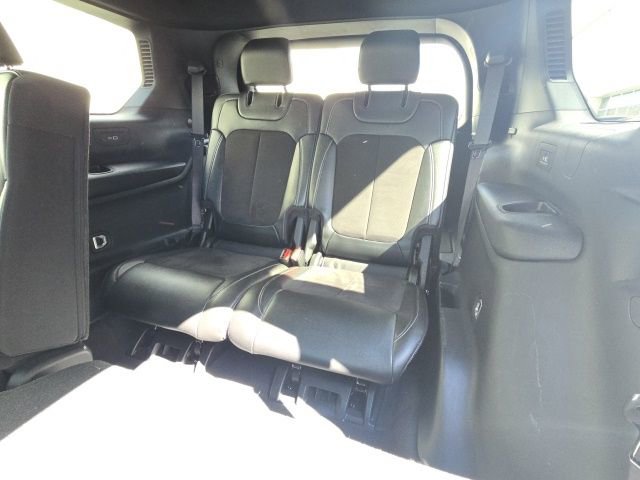 Used 2024 Jeep Grand Cherokee L Laredo image 11