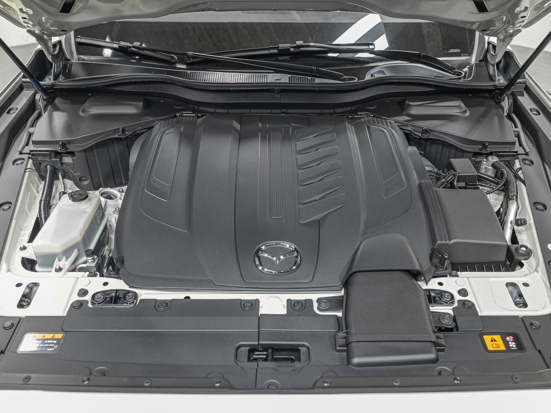 Used 2025 MAZDA CX-90 3.3 Turbo w/ Preferred Package image 11