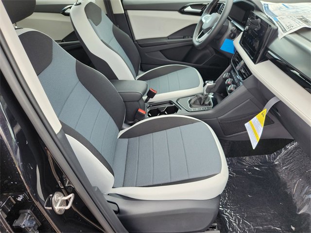 New 2025 Volkswagen Taos S image 13