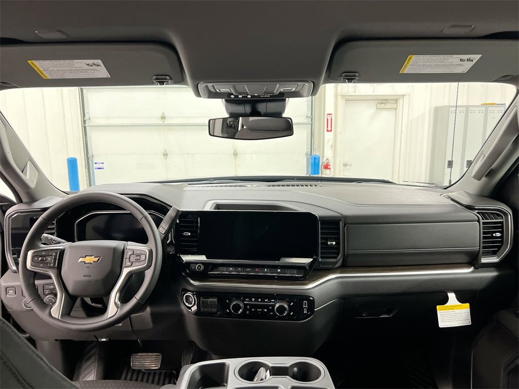 New 2026 Chevrolet Silverado 1500 LT image 10