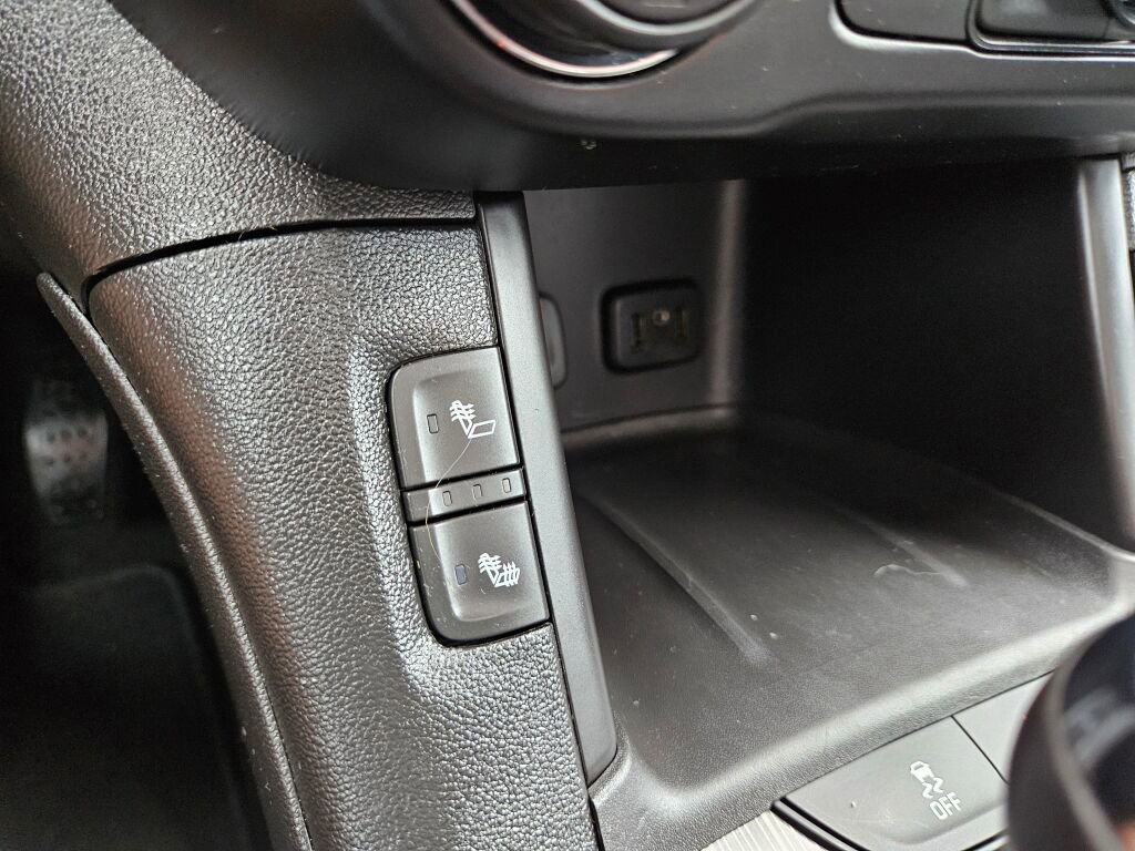 Used 2019 GMC Acadia SLT image 28