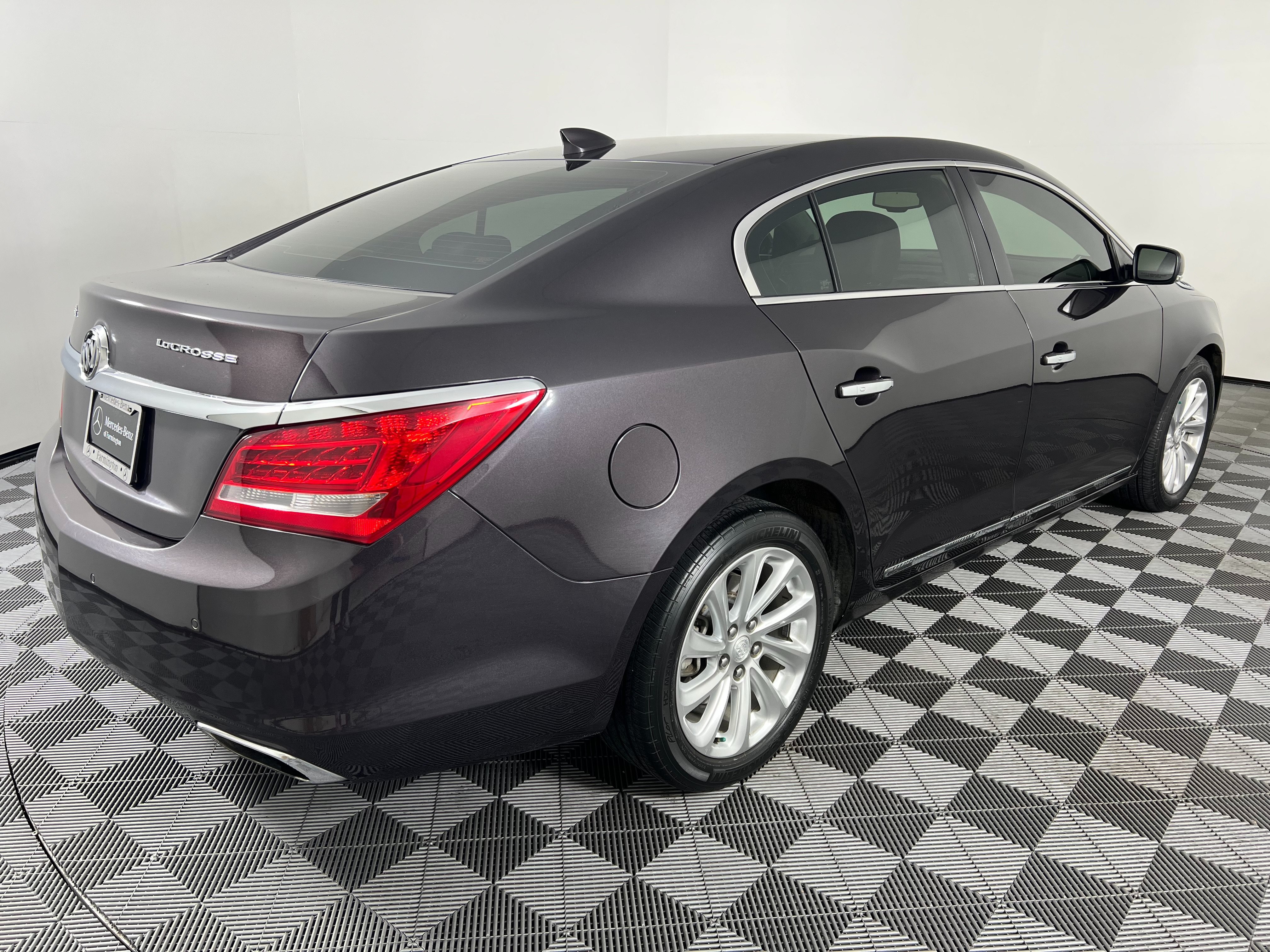Used 2015 Buick LaCrosse Leather FWD image 13