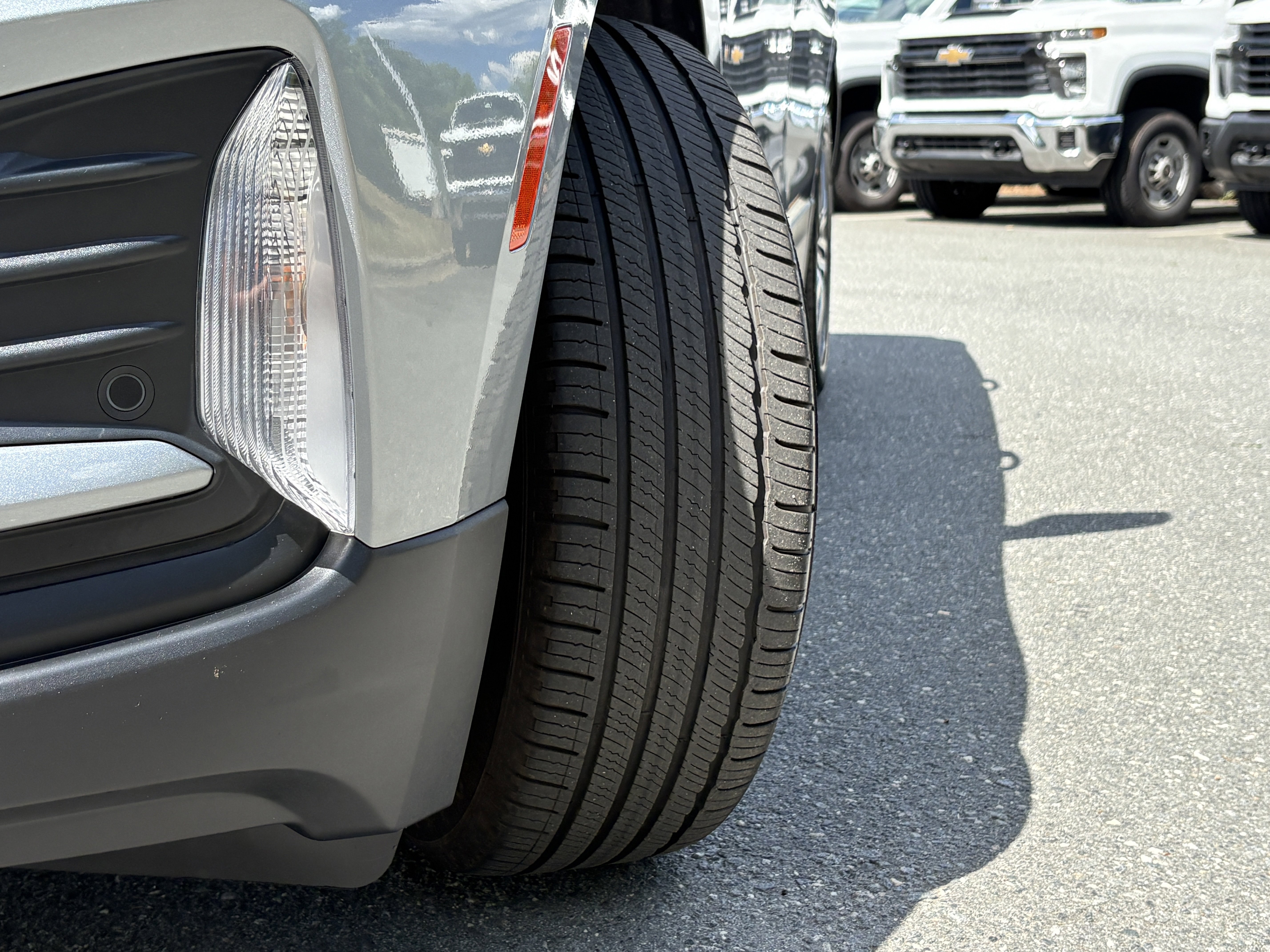 Used 2024 Chevrolet Equinox LT w/ LPO, Floor Liner Package FWD image 26
