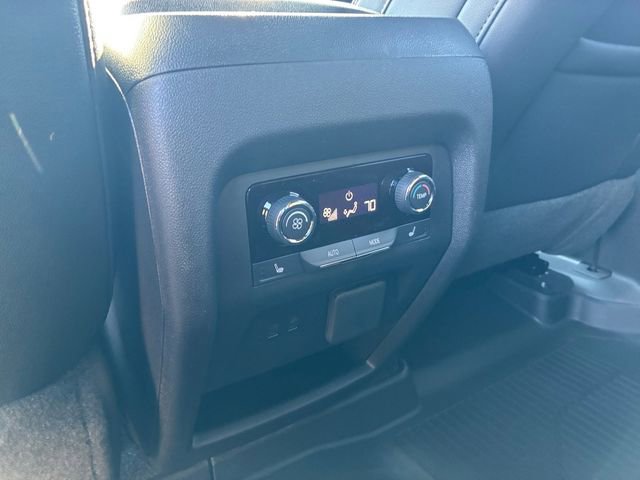 New 2026 Chevrolet Traverse RS image 18