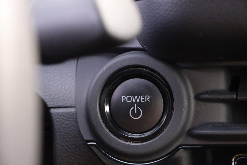 Used 2023 Toyota Crown image 14