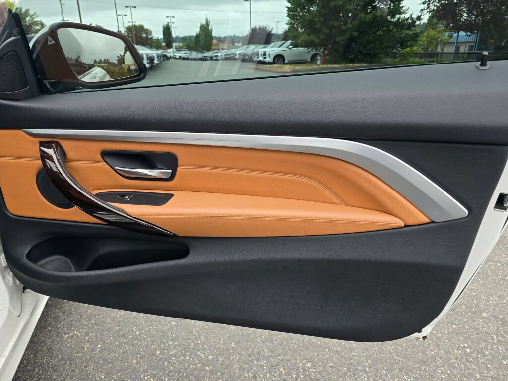 Used 2019 BMW 430i xDrive Convertible w/ M Sport Package AWD/4WD image 13