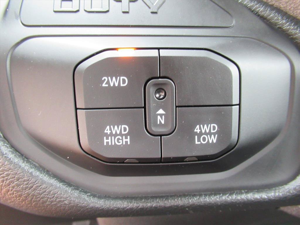 New 2026 RAM 2500 Tradesman AWD/4WD image 24