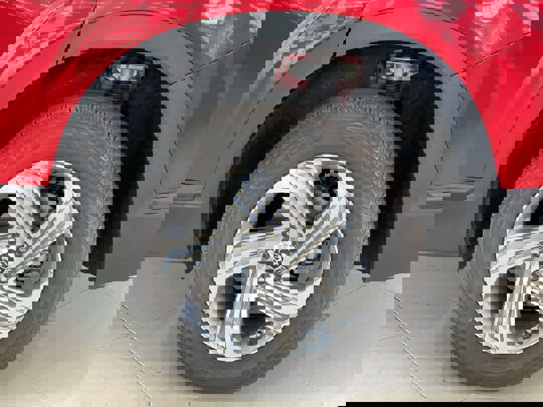 Used 2023 Hyundai Santa Fe SEL image 13