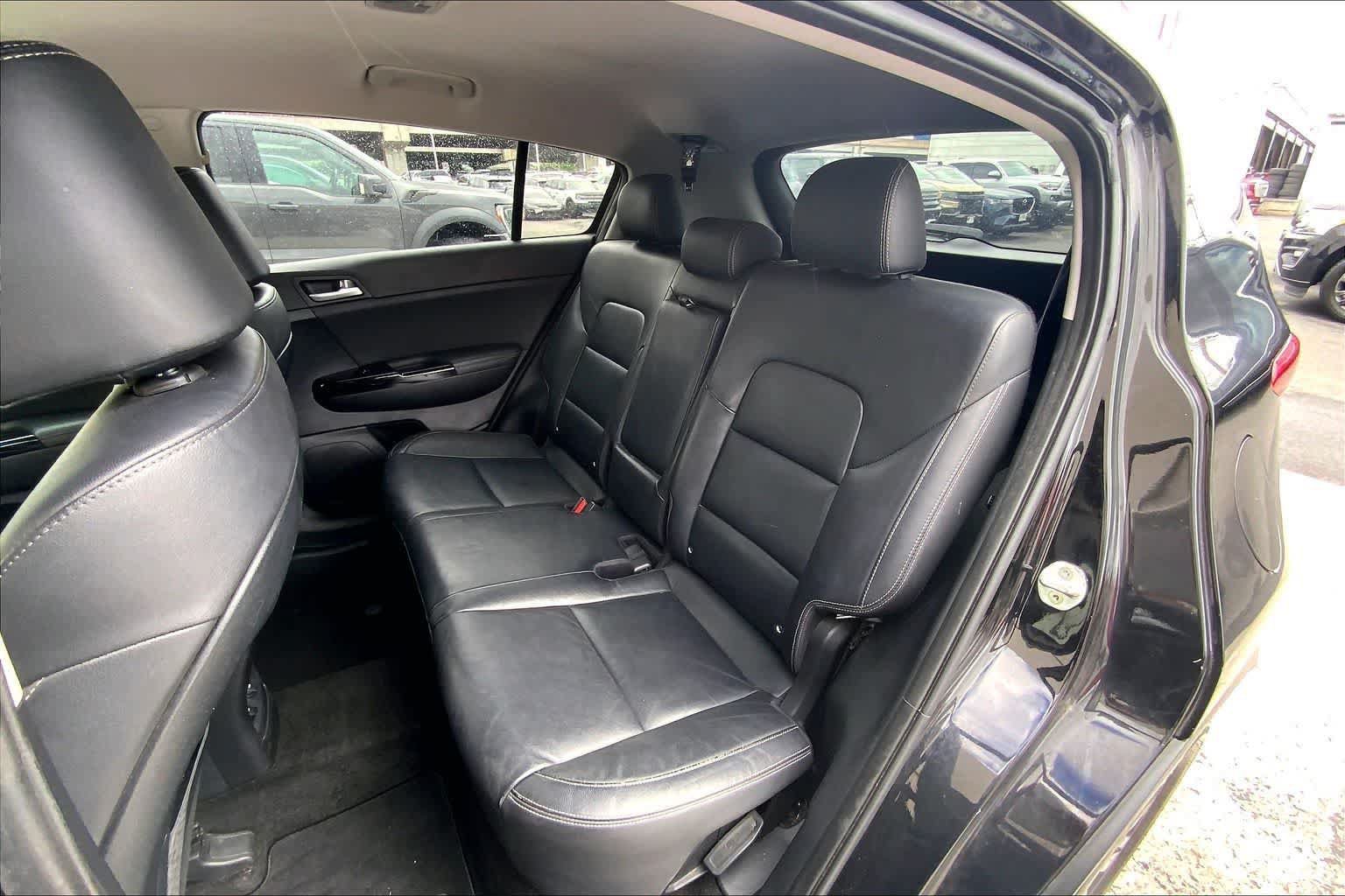 Used 2019 Kia Sportage EX FWD image 29