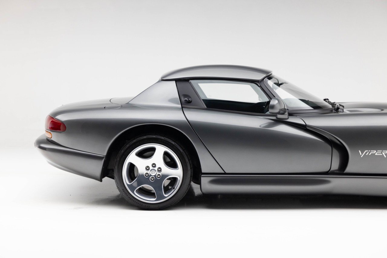 Used 2002 Dodge Viper RT/10 RWD image 36