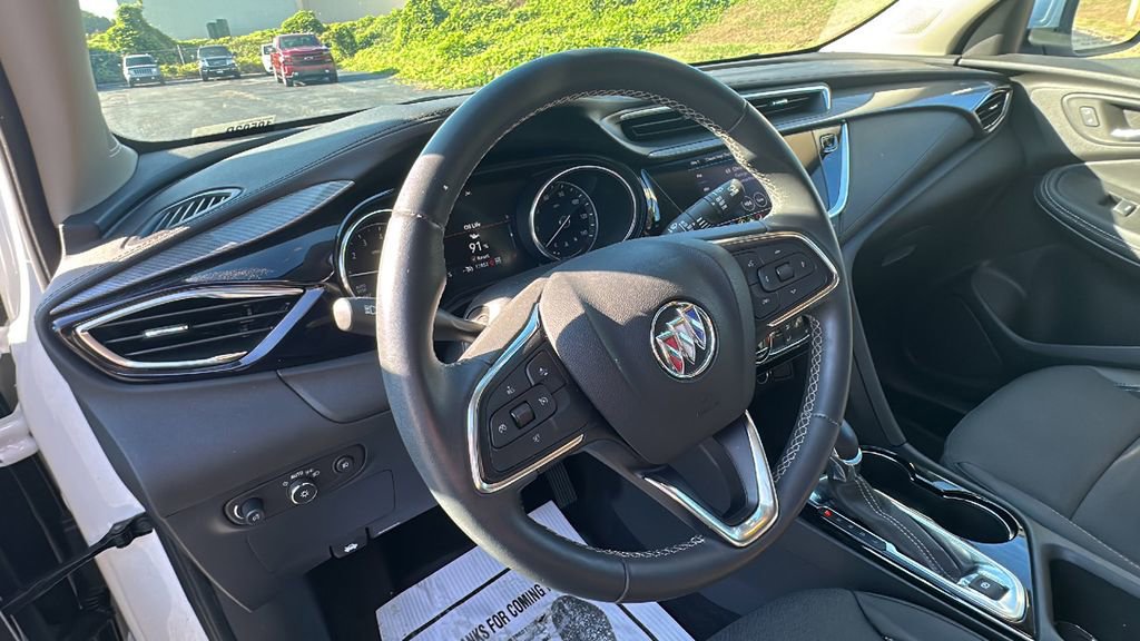 Used 2023 Buick Encore GX Select image 11