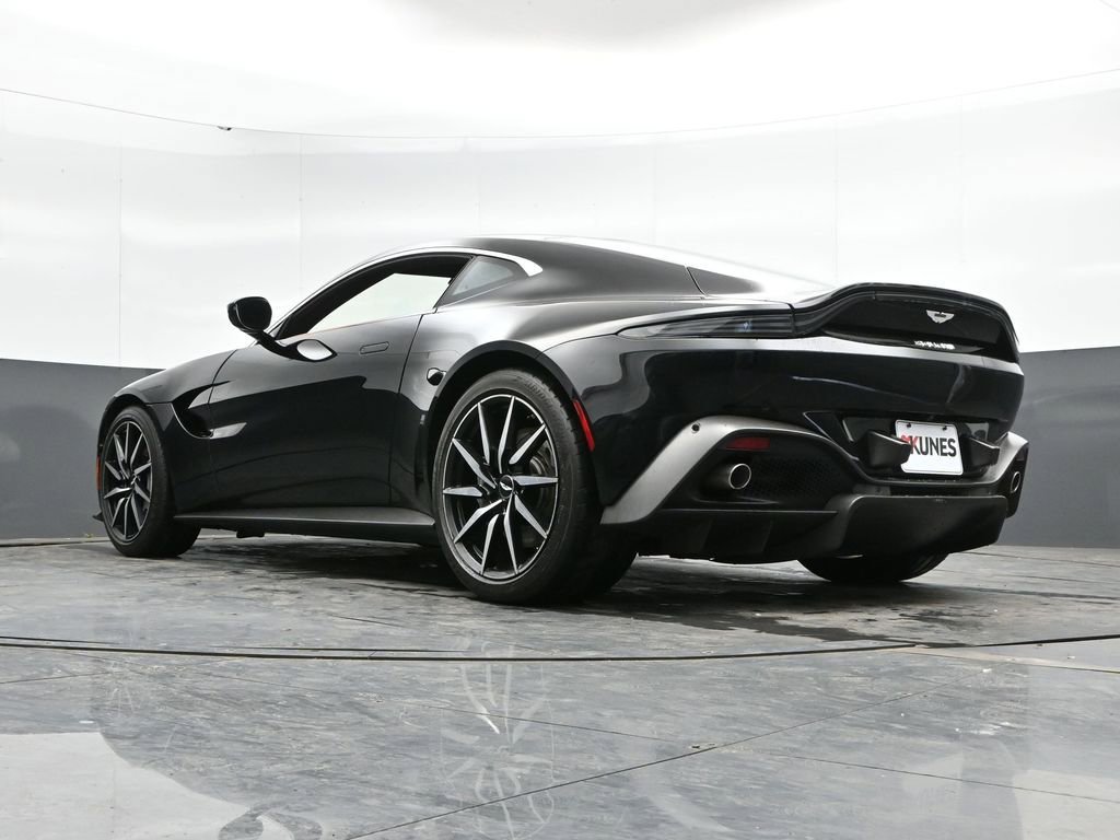 Used 2020 Aston Martin V8 Vantage Coupe RWD image 43