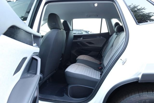 New 2025 Volkswagen Tiguan S image 19