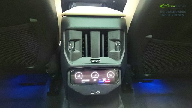 Used 2025 BMW X3 xDrive30i w/ Premium Package AWD/4WD image 39