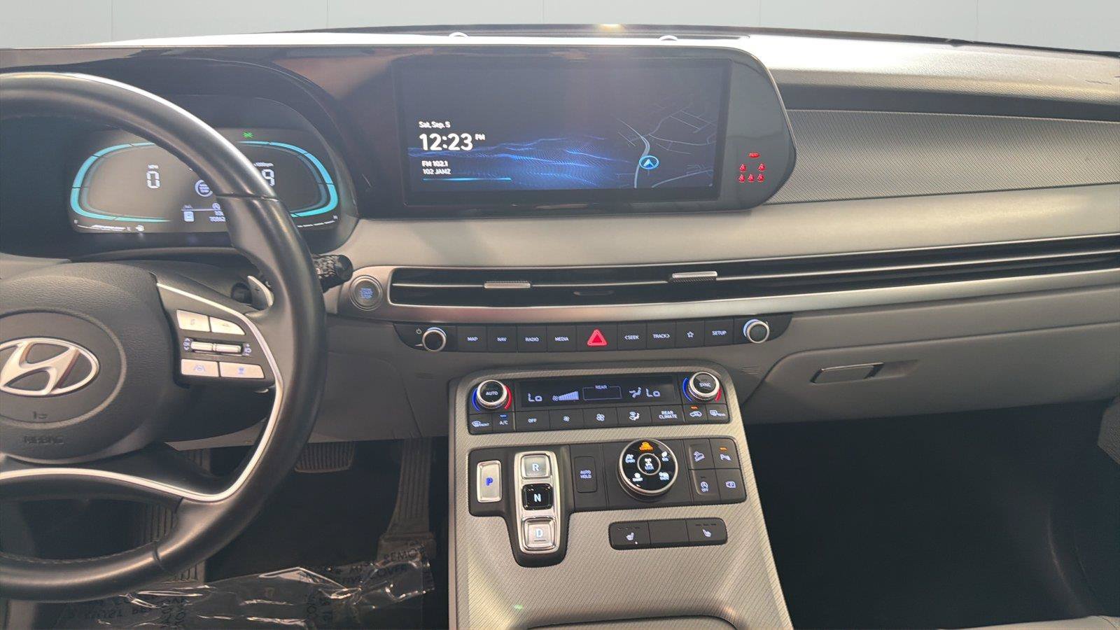 Used 2024 Hyundai Palisade SEL AWD/4WD image 18