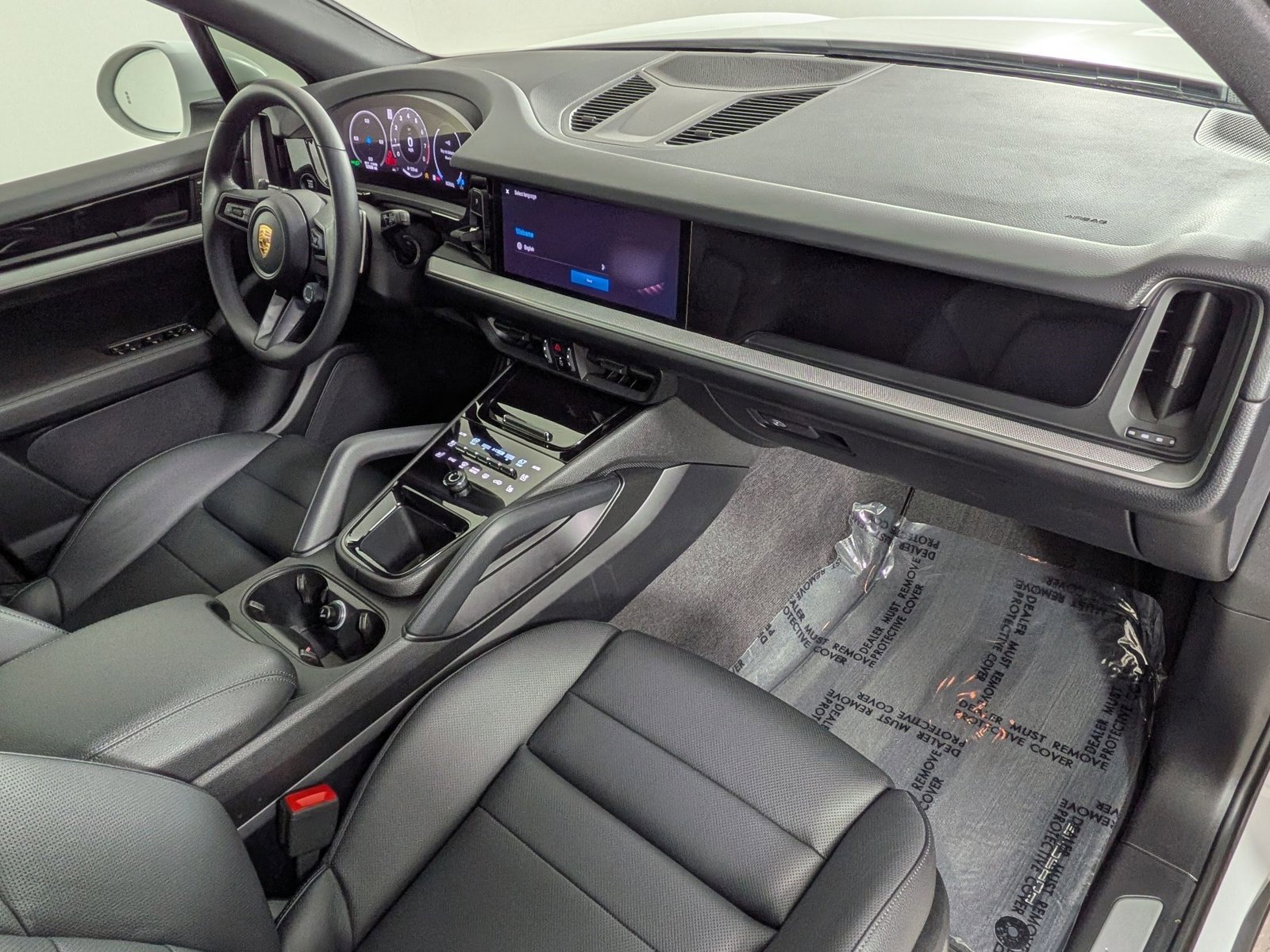 Certified 2024 Porsche Cayenne S AWD/4WD image 25