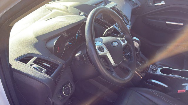 Used 2015 Ford Escape Titanium w/ Equipment Group 301A image 9