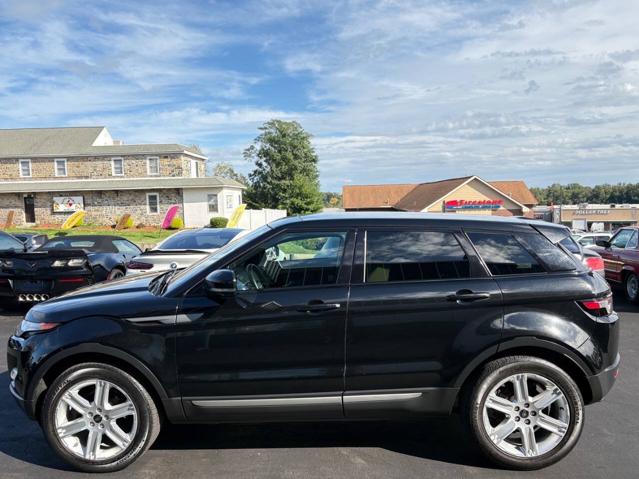 Used 2013 Land Rover Range Rover Evoque Pure Plus w/ Pure Plus Pkg AWD/4WD image 4