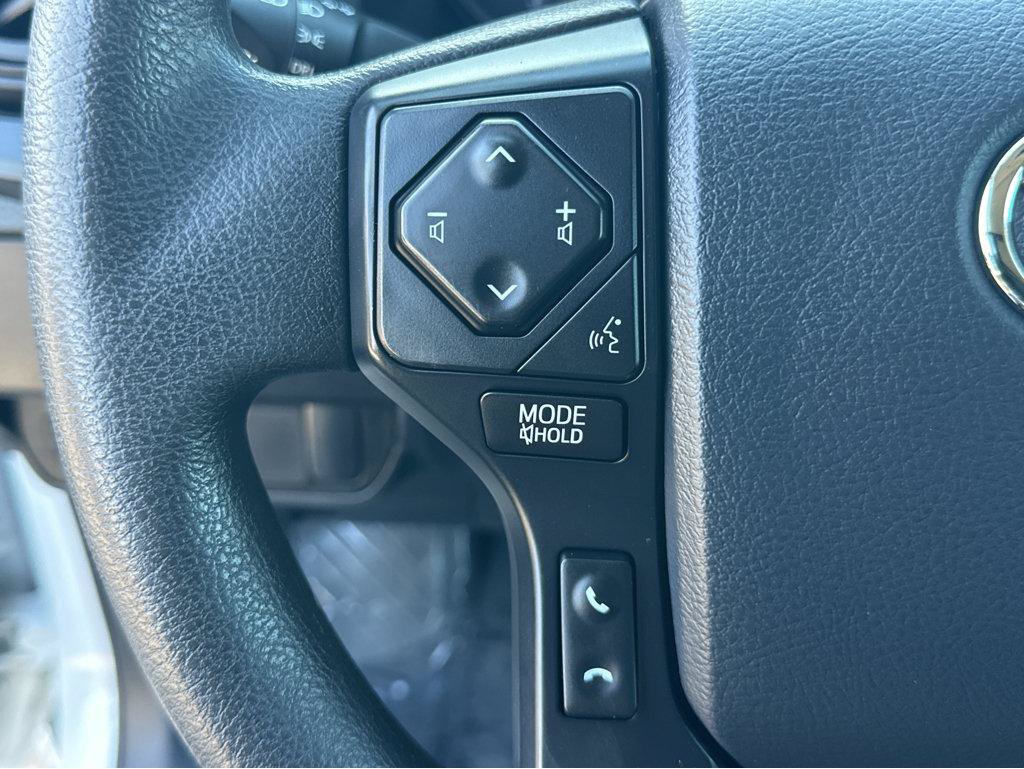Used 2020 Toyota Tacoma SR AWD/4WD image 20