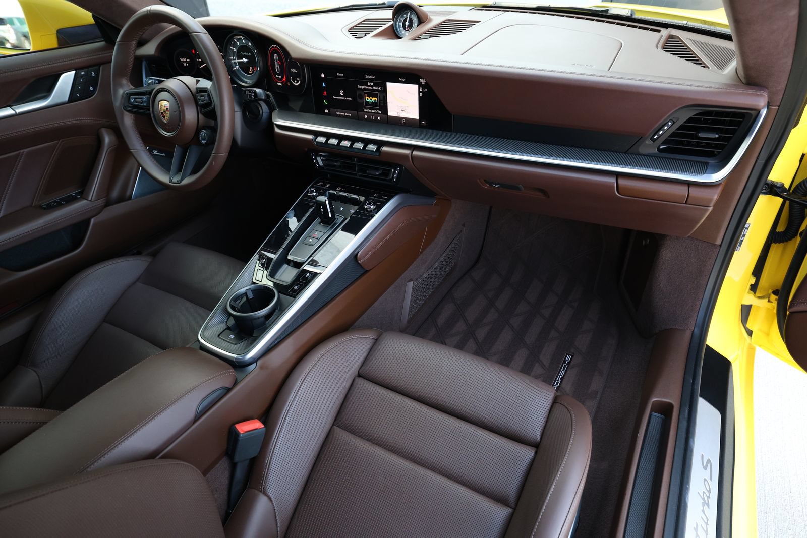 Used 2022 Porsche 911 Turbo S AWD/4WD image 2