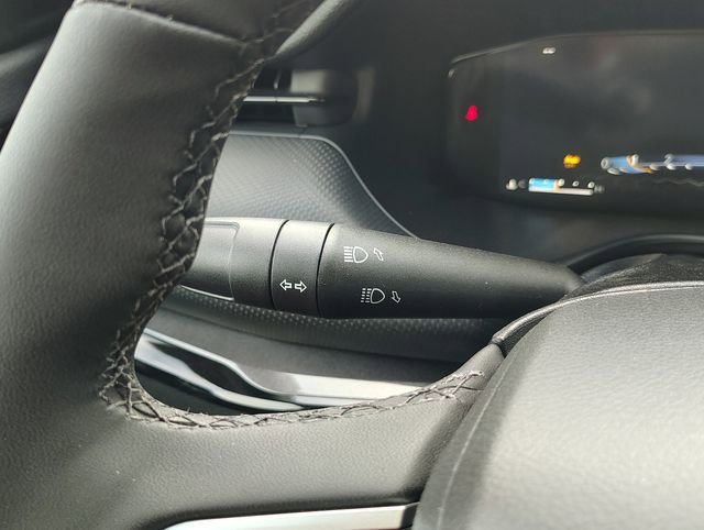 New 2026 Jeep Compass Limited w/ Sun, Sound & Navigation Group AWD/4WD image 18
