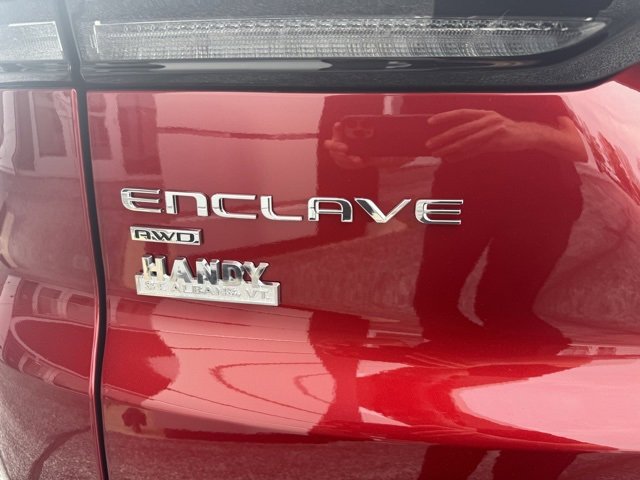 New 2026 Buick Enclave Avenir w/ LPO, Floor Liner Package image 11