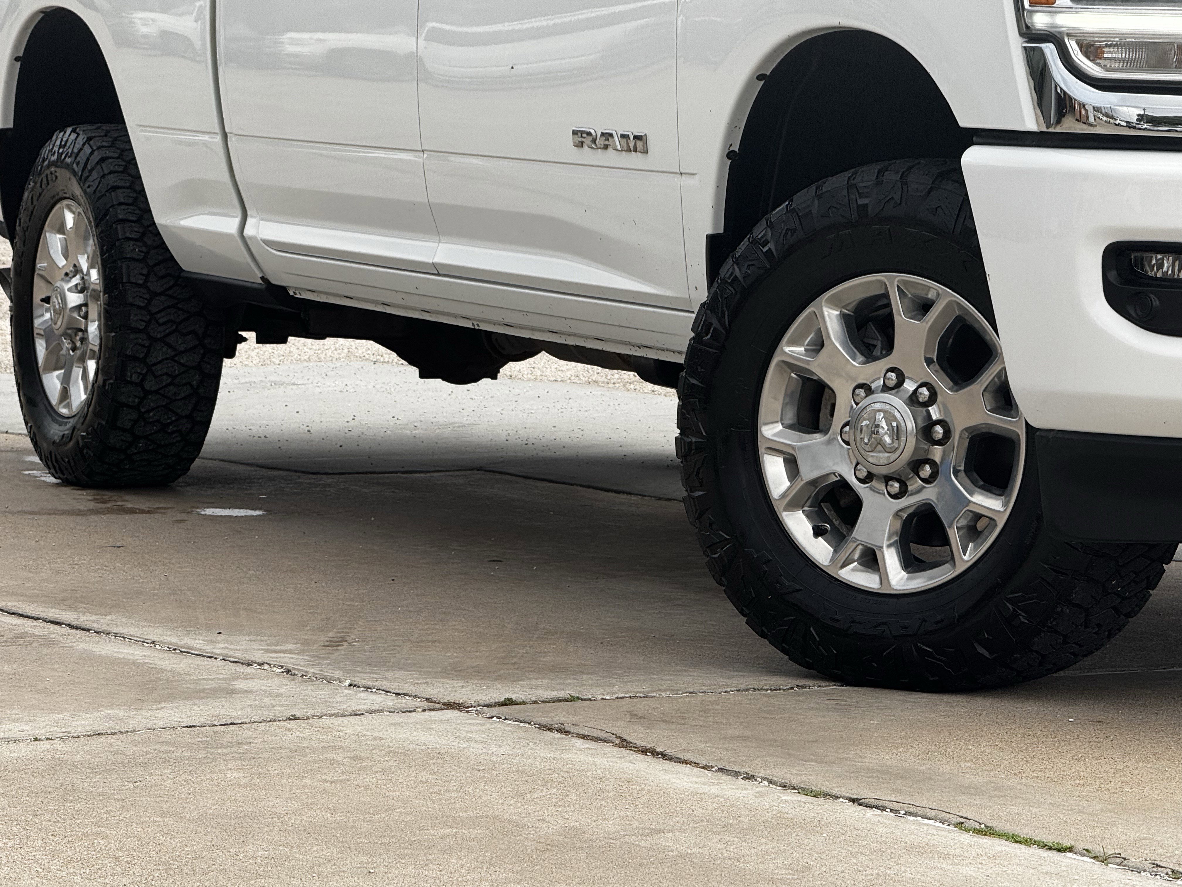 Used 2024 RAM 2500 Laramie image 12