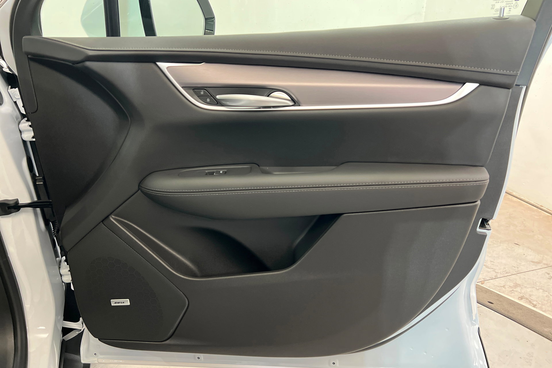 New 2026 Cadillac XT5 Luxury w/ LPO, Floor Liner Package image 24