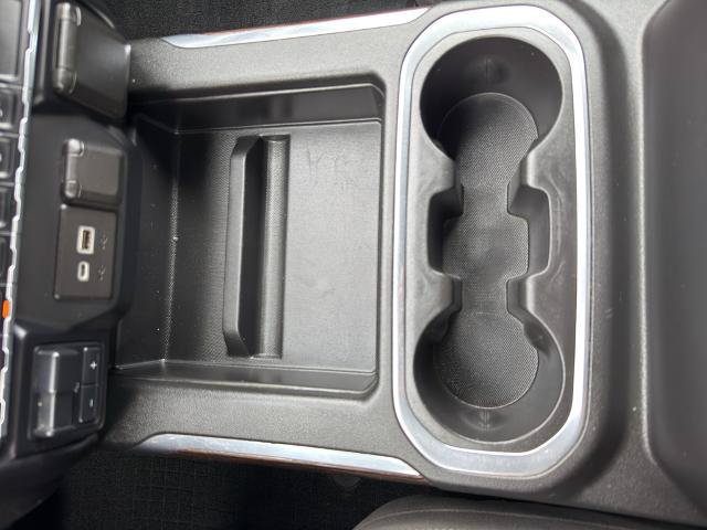 Used 2020 GMC Sierra 1500 Elevation w/ Elevation Value Package AWD/4WD image 22