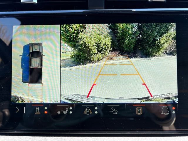 Certified 2025 GMC Sierra 2500 AT4 w/ AT4 Premium Plus Package AWD/4WD image 39