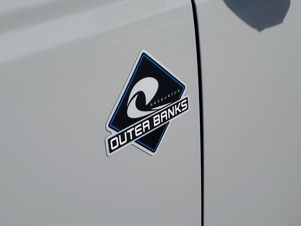 New 2026 Ford Bronco Outer Banks image 35