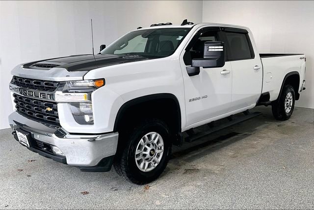 Used 2020 Chevrolet Silverado 2500 LT w/ All Star Edition image 3