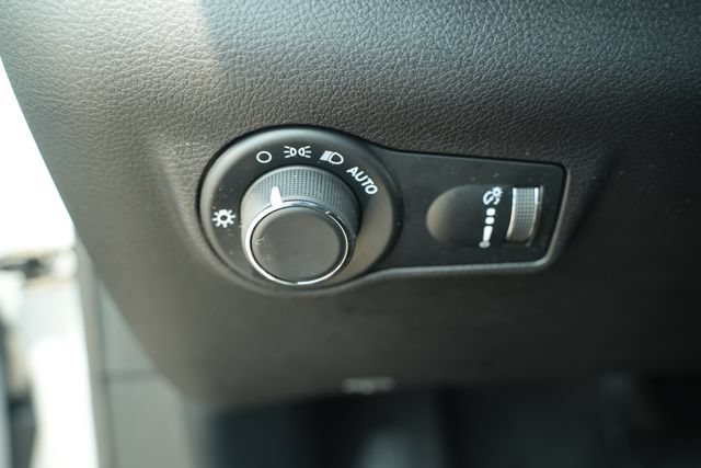 Used 2024 Jeep Compass Sport AWD/4WD image 34