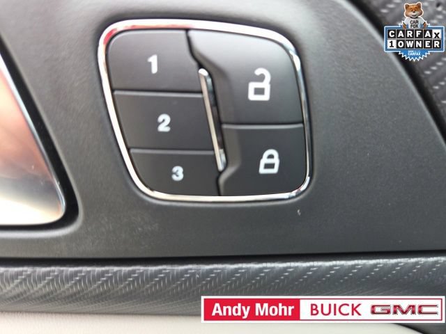 Used 2025 Ford Mustang Premium RWD image 32