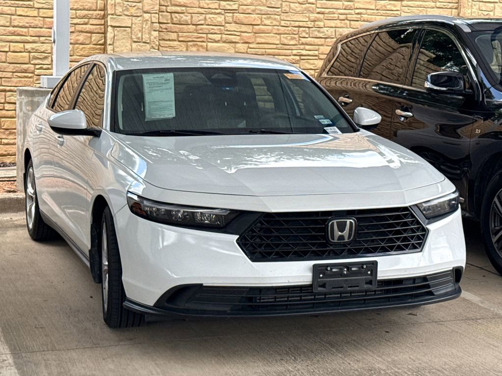 Used 2023 Honda Accord LX image 3