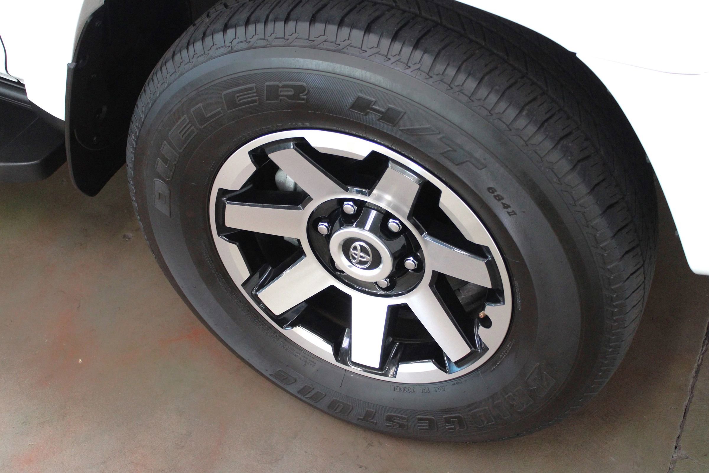 Used 2024 Toyota 4Runner TRD Off-Road Premium image 29