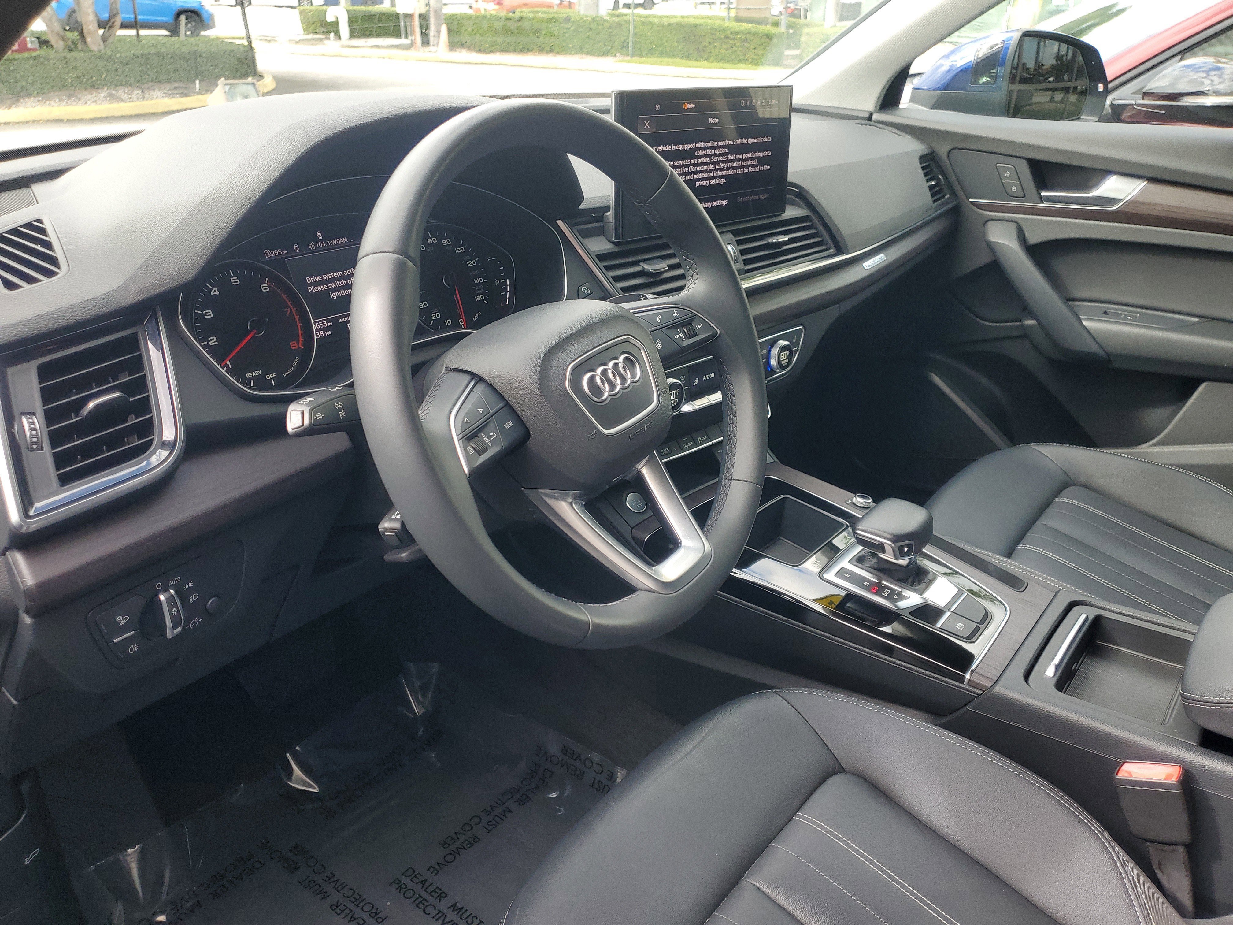 Used 2021 Audi Q5 Premium image 15