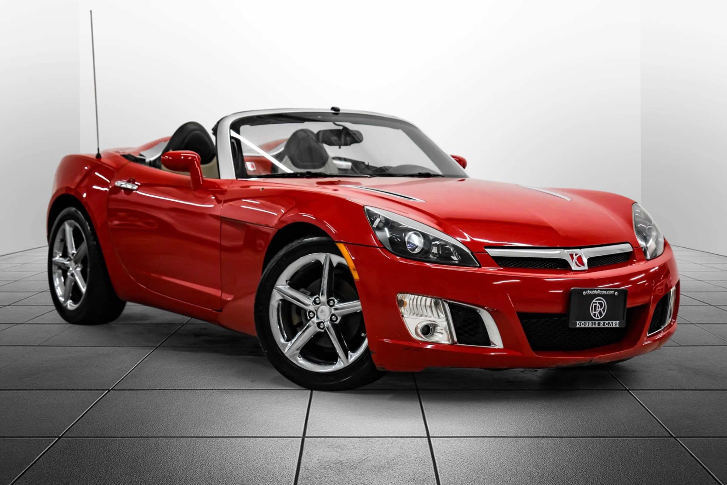 Used 2009 Saturn Sky Red Line RWD image 7